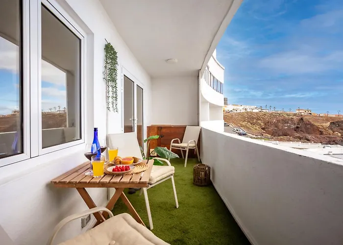 Vistas Al Mar, 1 Min De La Playa, Terraza Y Relax Fasnia