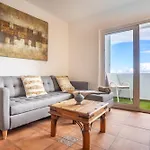 Vistas Al Mar, 1 Min De La Playa, Relax Y Wifi * Fasnia